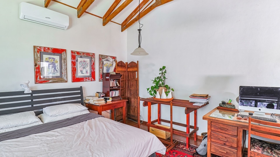 7 Bedroom Property for Sale in Cashan North West